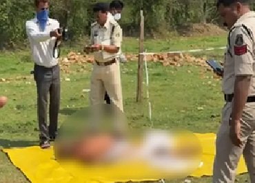 Tent Businessman Murder: Tent businessman missing for 11 days in Kondagaon found murdered; semi-nude body discovered buried in a field; blood-stained motorcycle recovered.