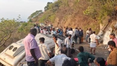 Tamil Nadu Van Accident: Tragic mishap in Coimbatore! Van carrying school staff plunges into a gorge... 9 dead.