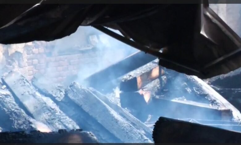 Fire Accident: Massive blaze at Raipur's Timber Market... Over 12 fire tenders at the scene... Watch VIDEO here.
