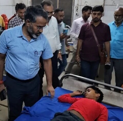 Food Poisoning: Chaos Erupts After Eating Golgappas...! One Child Dead, 36 Fall Ill... Panic Grips the Village.