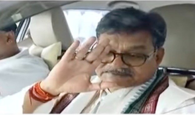 CG Assembly Special Session: Showdown in the Special Session! Ruling Party vs. Opposition—Leader of the Opposition Charandas Mahant Launches a Direct Attack.