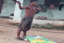 Daylight Murder: A spine-chilling crime in Bundeli village, Korba! A young man murders his wife and wanders through the village carrying her severed head—spreading terror across the region.