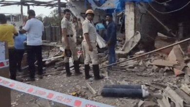 Silvassa Godown Cylinder Blast: Cylinder Blast at Gas Warehouse...! 4 Dead... Several Injured