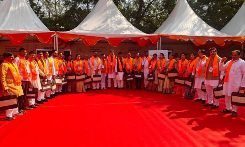 Indore BJP Training 2026: 45 Leaders from Chhattisgarh Participate in BJP's Indore Workshop! — Hitanand Makes a Strong Presence from Korba.