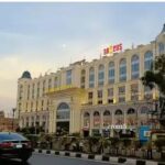 Safety Concern: Elevator Comes to a Sudden Halt at Currency Tower... Technical Glitch Sparks Panic... Why Did the Elevator Stop Despite the Presence of a Backup System?
