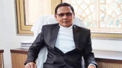 Viral Political Statement: Former IAS Officer Offers Blunt Advice to Muslim Boys! Says—"Do Not Fall in Love with Hindu Girls... There Is No One to Save You"—Sparks Debate on Social Media.