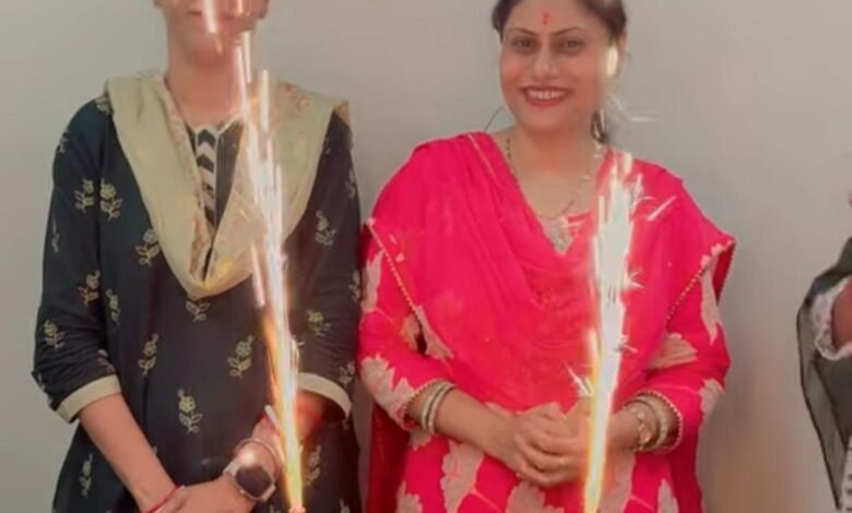 Katghora CHC Viral Video: Patients writhed in agony in line while doctors celebrated a birthday party...! Video sparks massive uproar.