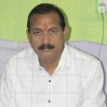 ACB Action: 'Misgovernance' Exposed on the Platform of 'Good Governance'...! Education Department Clerk Trapped... Official Caught in ACB Net While Accepting ₹40,000.
