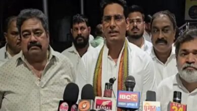 Congress Protest: Major Protest by Congress in Bemetara! Case Registered Against 17 Individuals, Including Devendra Yadav; Uproar Over Staging a 'Mock Funeral Procession' for Minister Dayaldas Baghel.