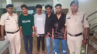Knife Attack: Midnight Terror in Raipur—'Bomb' Scare! Explosions Outside Home... Knife Brandished, Death Threats Issued... 6 Accused Arrested.