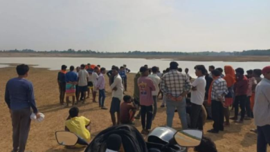 Surajpur Boat Accident: Tragic incident in Surajpur... Boat capsized in Batra Dam... 3 people missing... DDRF conducting a search operation.