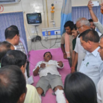 Attack on BJP Leader: Lethal attack on a BJP leader in broad daylight in Korba...! Both legs broken with a steel rod... Zila Panchayat member accused.