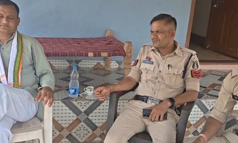 Black Flag Protest: Congress District President placed under house arrest ahead of CM Sai's visit...! Plans were afoot to wave black flags... Watch the VIDEO.