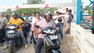 Bilaspur Sewerage Project: Deputy CM Arun Sao set out on a scooter... unexpectedly inspected development works... and reprimanded officials over the delay.