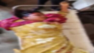 Sakti Murder Case: A bloody incident in broad daylight in Sakti...! The assailant entered the house, asked for her name, and shot the young woman three times... Police are scanning CCTV footage.