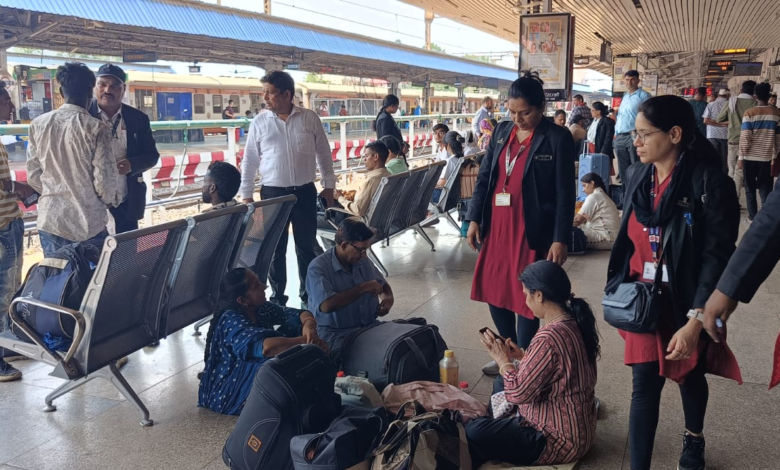 Ticket Checking Drive: Major ticket-checking operation in Raipur Division... 2,836 cases in 15 days... Railways collected ₹18 lakh.