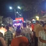 Pendra Sand Mafia: Uproar over the sand trade in Pendra...! Two factions clashed in the middle of the road...