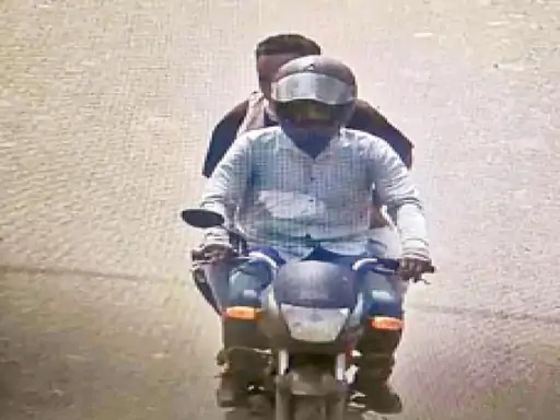 Vadodara Firing Case: Breakthrough in the Gujarat firing case! Two accused arrested from Bhilai... CCTV footage and Aadhaar cards exposed the entire plot.