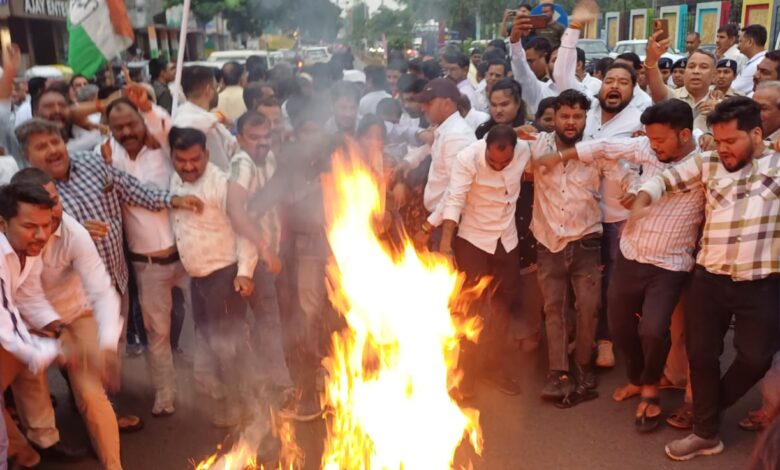 PM Narendra Modi: "The voices of students cannot be suppressed by lathis; the country will not tolerate an attack on democracy."