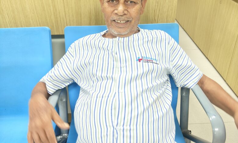 Shivay Hospital: High-tech knee replacement performed for the first time at Shivay Hospital! 70-year-old patient overcomes pain... High-tech TKR surgery successful... VIDEO