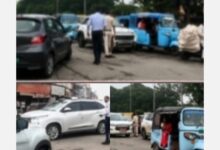 Korba Traffic Jam: Two trains brought the city to a standstill at the TP Nagar railway crossing! A kilometer-long traffic jam formed at the crossing; officials, including the Collector and SDM, were also stuck.