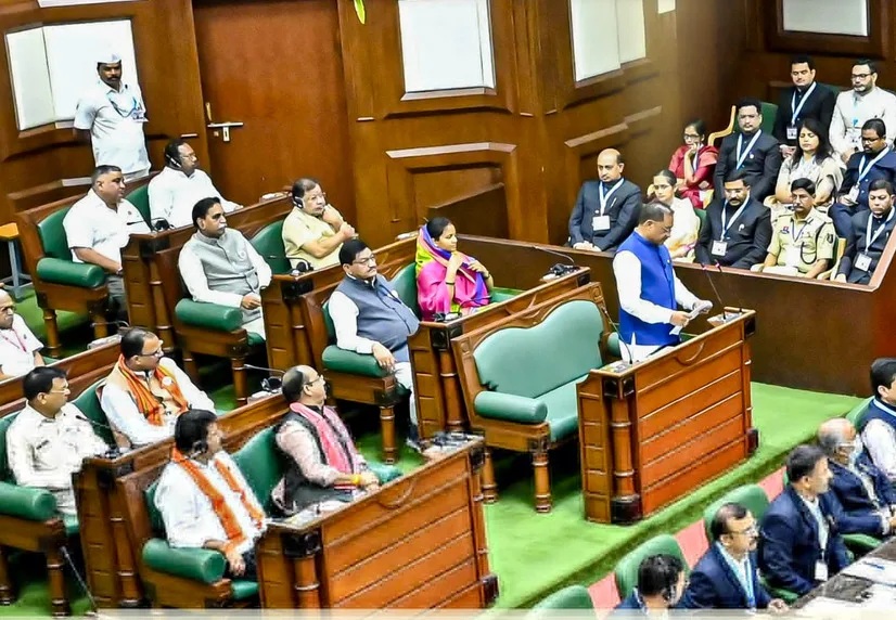 CG Assembly Monsoon Session: Congress to move no-confidence motion against the Sai government...! Uproar expected in the Assembly over the 'Nakti' bulldozer action... Watch the video here.