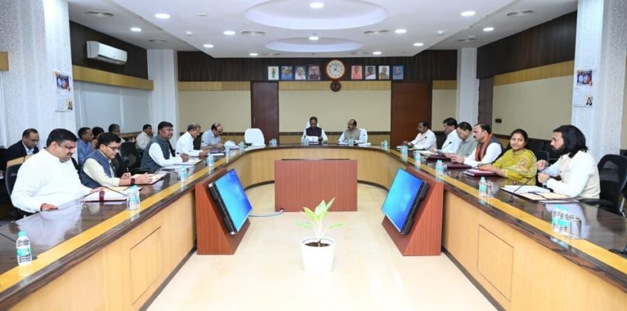 Cabinet Meeting: Chhattisgarh Cabinet's mega decision...! Country's first 'Ease of Doing Business' law to be enacted... See the details here.
