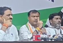BJP-Congress Clash: Political temperature rises over the Raipur uproar! Non-bailable FIR against Congress leaders; Deepak Baij visits the police station; Bhupesh Baghel issues a warning to the police.