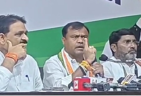 BJP-Congress Clash: Political temperature rises over the Raipur uproar! Non-bailable FIR against Congress leaders; Deepak Baij visits the police station; Bhupesh Baghel issues a warning to the police.