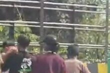 Young man brutally beaten in the middle of the road in Korba... Police launch investigation following viral video.