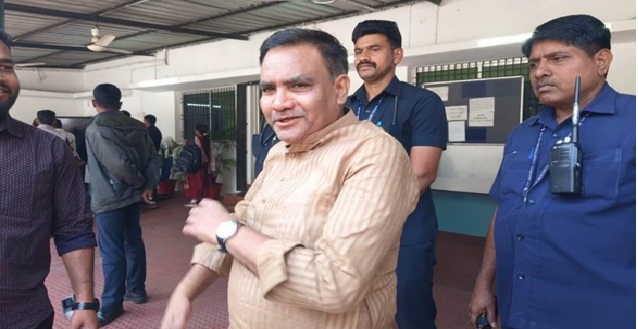 Chhattisgarh Waqf Board: Will the Madrasa Board be abolished in Chhattisgarh? Waqf Board Chairman writes to CM Sai... advocates for modern education alongside religious instruction.
