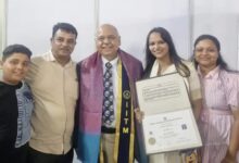 Korba Pride: Radha Agarwal, a daughter of Korba, becomes a civil engineer from IIT Madras...! Received her degree at the convocation ceremony.