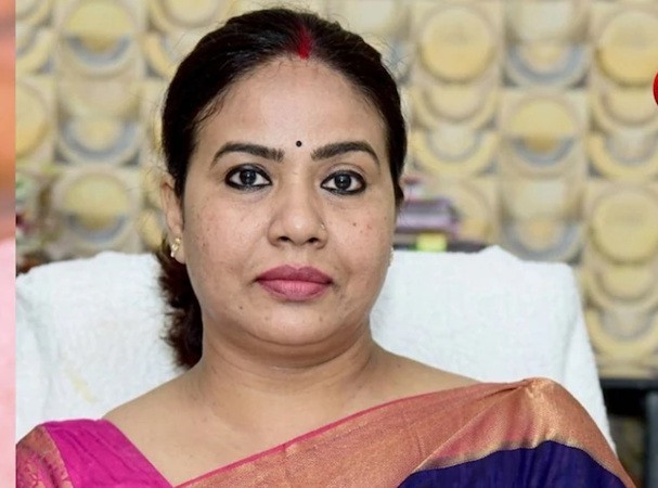 Tanuja Salam Collector: IAS Tanuja Salam has become the new Collector of Mohla-Manpur-Ambagarh Chowki; find out more about this 2019-batch officer.