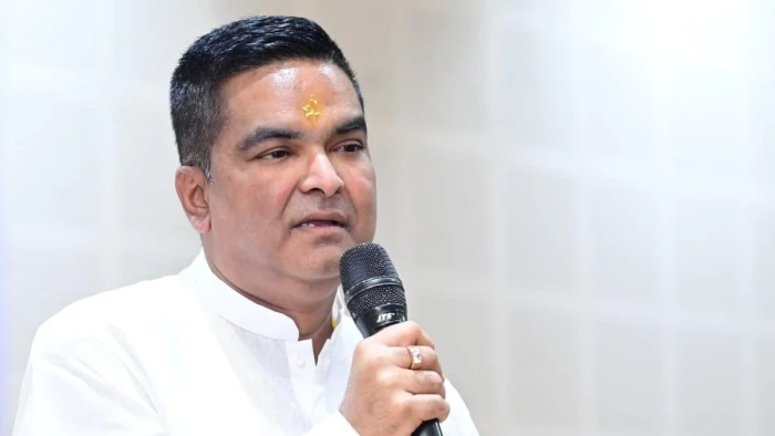 BSP Iron Theft: Allegations of ₹10,000 crore iron theft from Bhilai Steel Plant; BJP MLA Rikesh Sen levels serious charges.