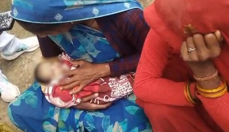 Child Murder: 5-day-old newborn daughter drowned to death in a water drum...! Mother arrested.