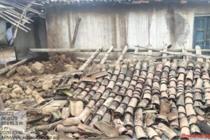 Korba Heavy Rain: Mud house collapses amidst heavy rainfall; Anganwadi helper trapped under debris, in critical condition.