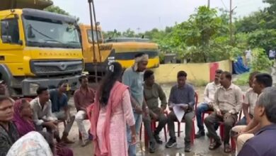 SEB Ash Dam: Villagers from three villages take to the streets after the ash dam is shut down...! A do-or-die battle over a 15-year-old job promise... Watch the video here.