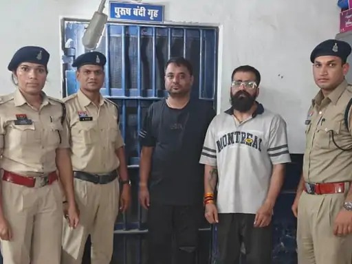 Durg Fake Cigarettes: Major racket involving counterfeit cigarettes in Durg! 18,000 fake cigarettes seized... 2 accused arrested.