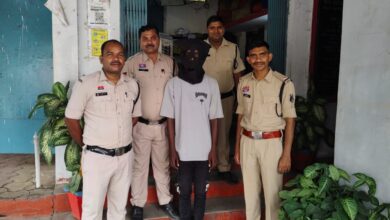 Korba Crime: Young woman assaulted and ₹15,000 mobile phone looted...! Accused caught 4 months later via CCTV.