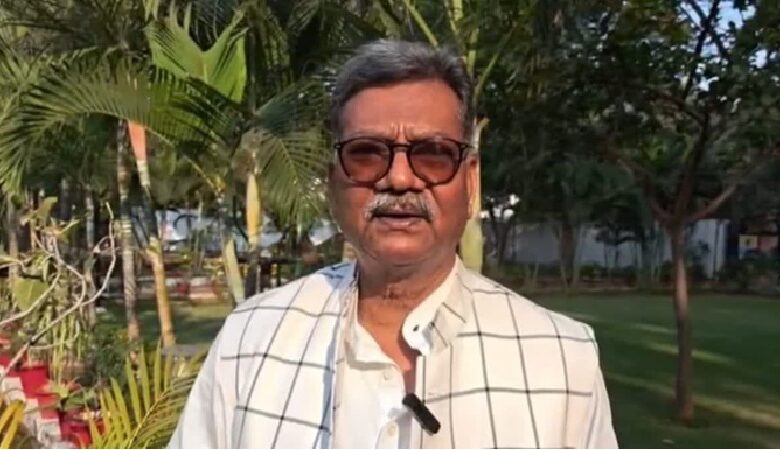 Reservation Controversy: Uproar in Chhattisgarh over a post on reservation...! Charandas Mahant launches a scathing attack on CM Sai.