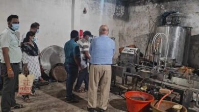 Dhamtari News: Major revelation at pesticide factory; expired chemicals and banned packaging materials found; unit sealed.