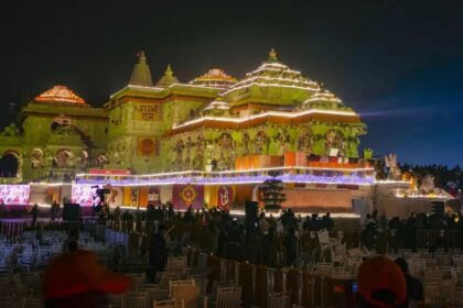 Ram Mandir Cheque Bounce: Ram Mandir Trust receives a cheque for ₹4 crore, but the account holds only ₹3! It bounced immediately upon deposit.