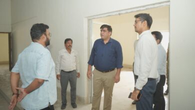 EVPG College, Korba: Collector Kunal Dudawat inspected the Korba PG College auditorium and issued strict instructions to complete the unfinished work promptly.