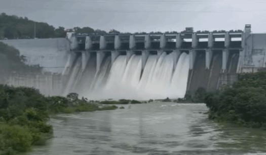 CG Weather Alert: Heavy rain alert for Chhattisgarh; winds may reach speeds of 65 km/h; Minimata Bango Dam gates opened.