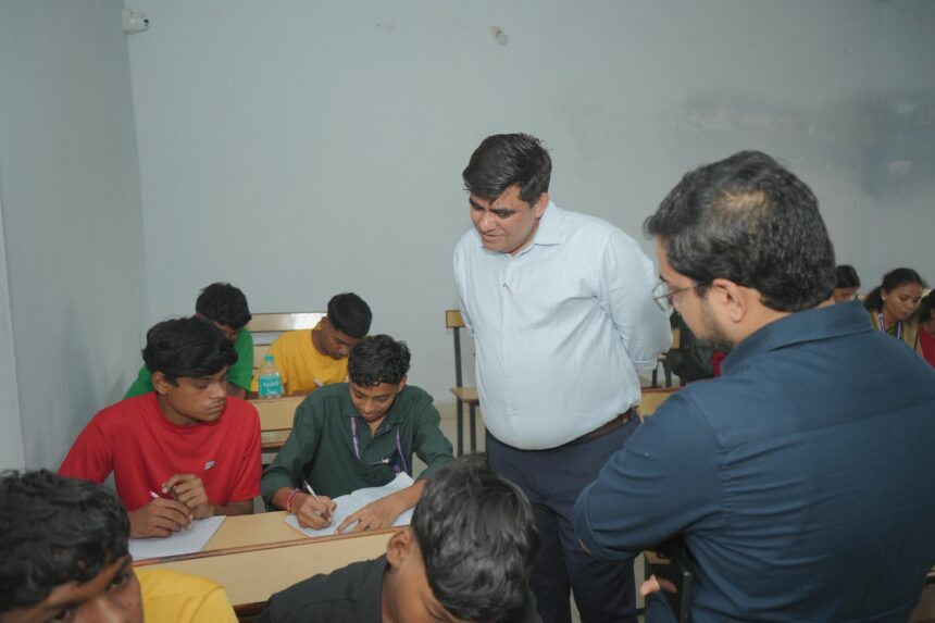 On Teachers' Day, Collector Kunal Dudawat stepped into the role of a teacher and taught students the mantra for success at Eklavya Vidyalaya.