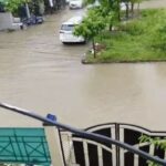 Balrampur Weather Alert: Havoc caused by rain... All schools in Balrampur are closed today; continuous rainfall for three days and a heavy rain alert have led to waterlogging in schools, prompting the administration to order a closure.